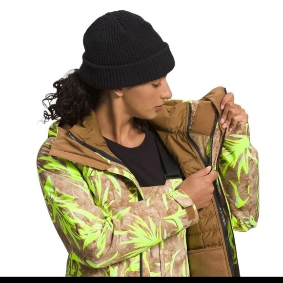 The north face jacket~women's xl~NWT. - Picture 5 of 11